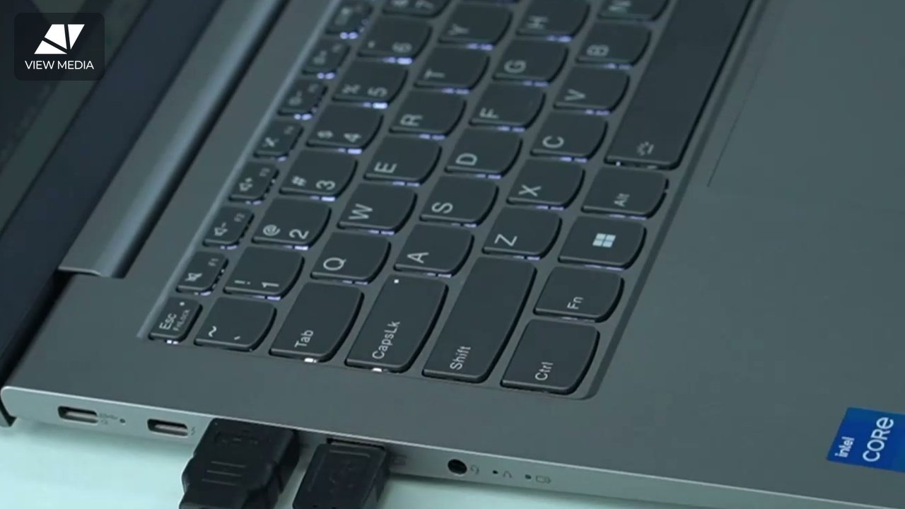 Hubungkan kontroler ke PC lalu atur